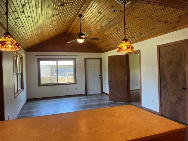 Building Photo - 2223 Hwy 134