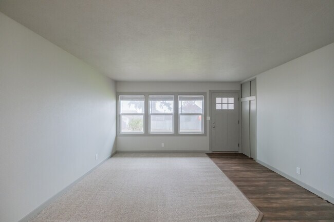 Foto del edificio - 3497 Felton St S