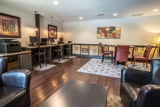 Building Photo - Tally Square Apartments