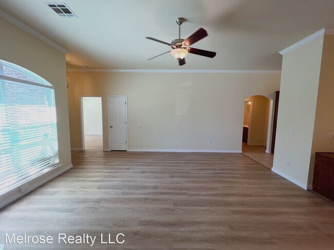 Foto del edificio - 4 br, 2 bath House - 3013 NW 181st Street
