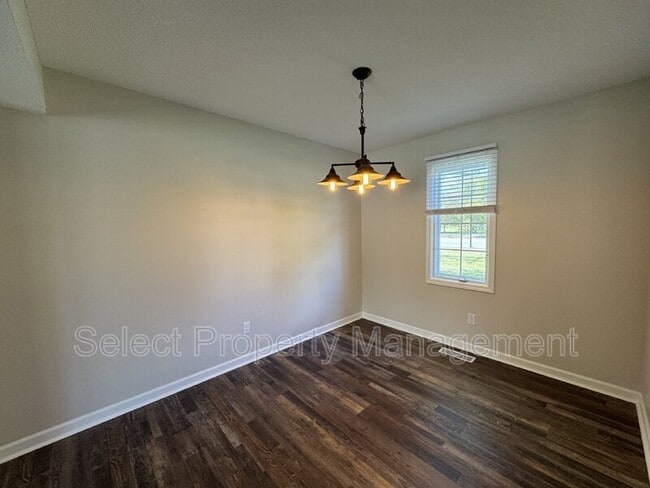 Building Photo - 6302 Papago Ct