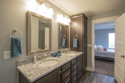 Foto del edificio - Luxury town homes