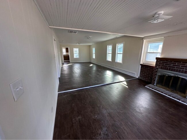 Foto del edificio - 1623 W 20th St