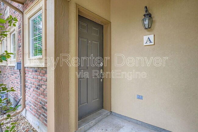 Foto del edificio - 9555 Cedarhurst Ln