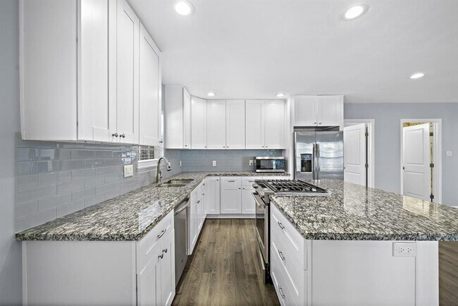 Foto del edificio - 3837 Rosedale St