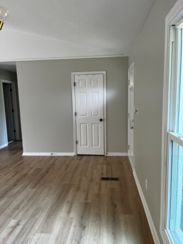 Foto del edificio - 3905 Carriage Hill Dr