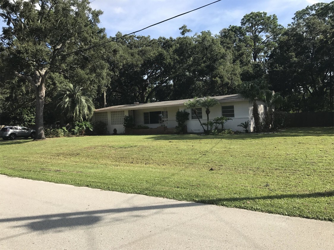 9771 Woodrose Ln, Jacksonville, FL 32257 House Rental in Jacksonville, FL