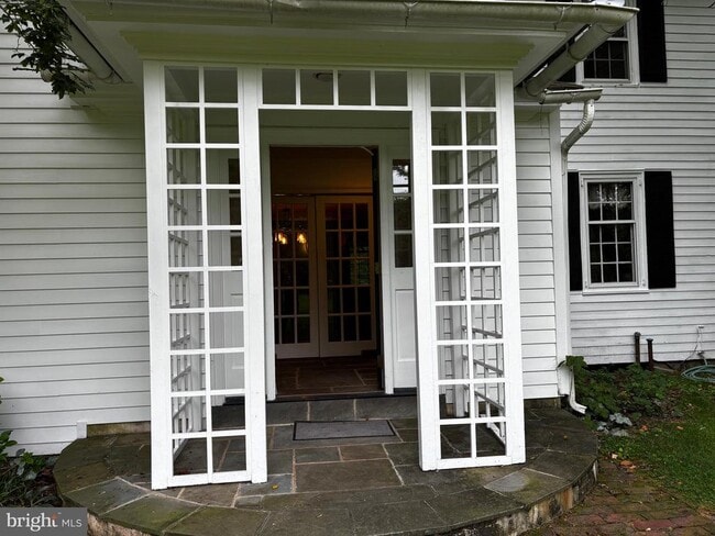 Building Photo - 410 Wharf Rd