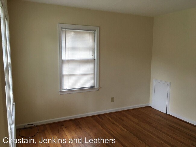 Foto del edificio - 285-287 Milledge Cir