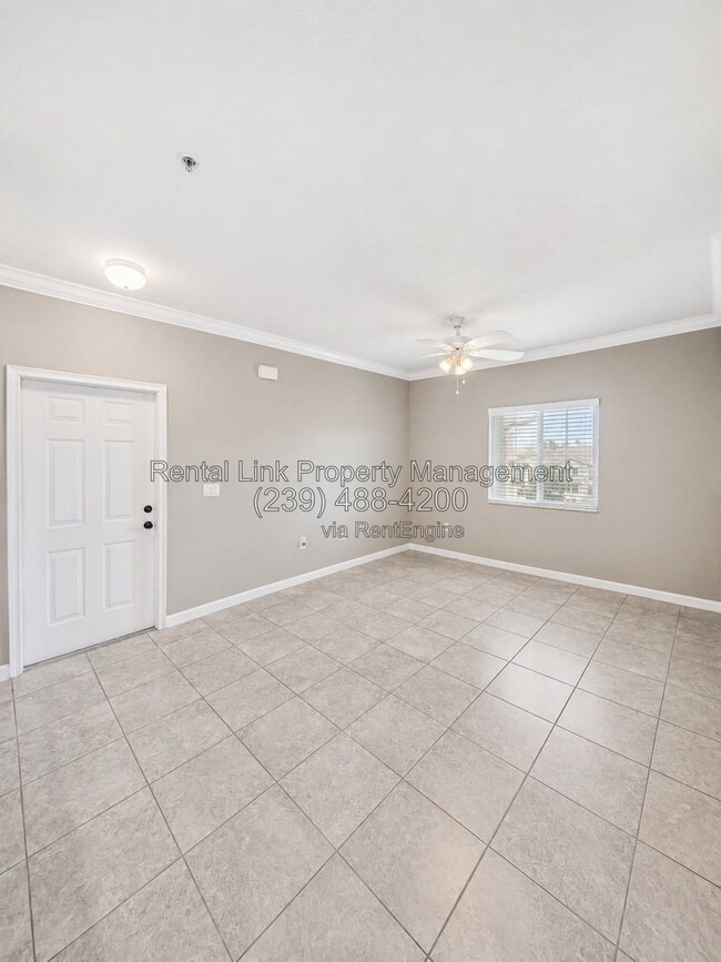Building Photo - 13100 Bella Casa Cir