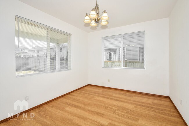 Foto del edificio - 1412 E 64th St