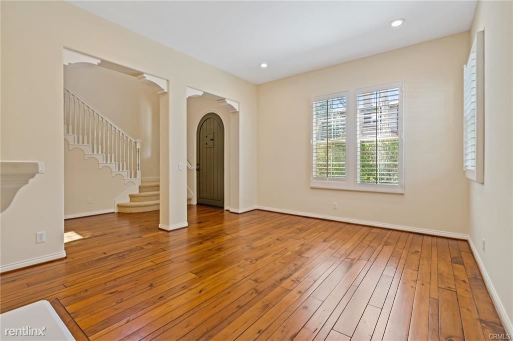 Primary Photo - 4 br, 3.5 bath Condo - 4 Altino