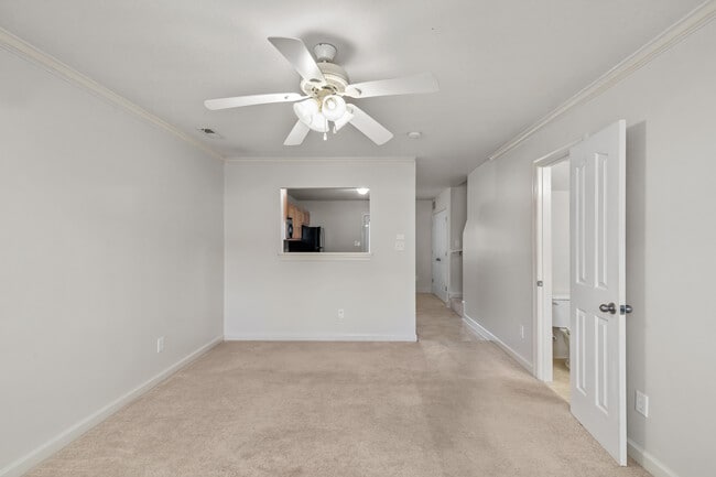 Building Photo - 403 Springwood Dr