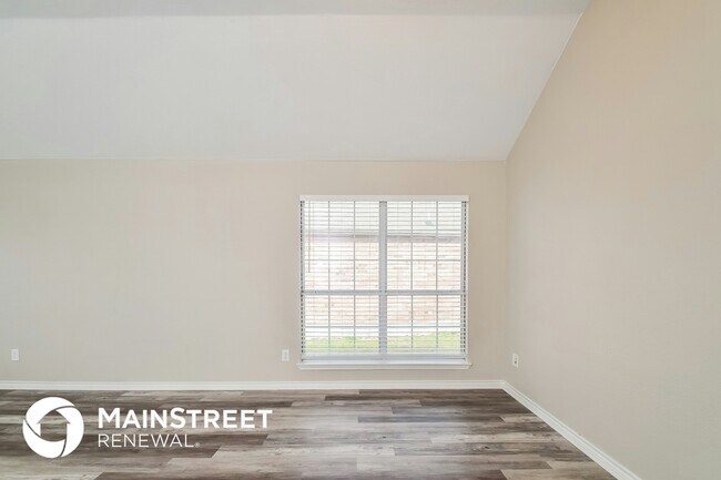 Building Photo - 515 Pinto Ln