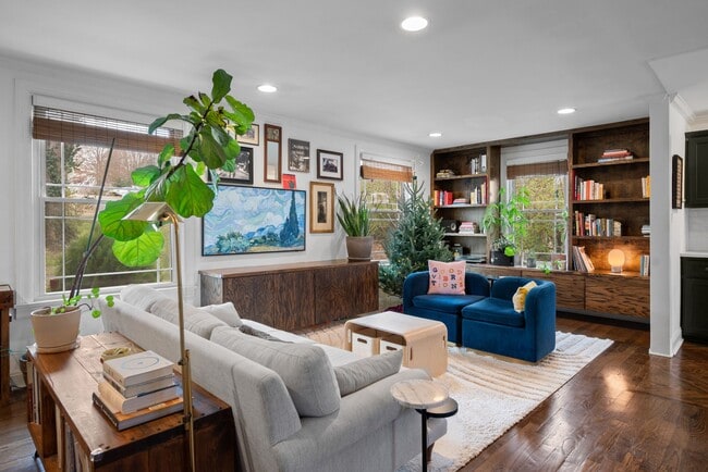 Foto del edificio - 1601 Golf St