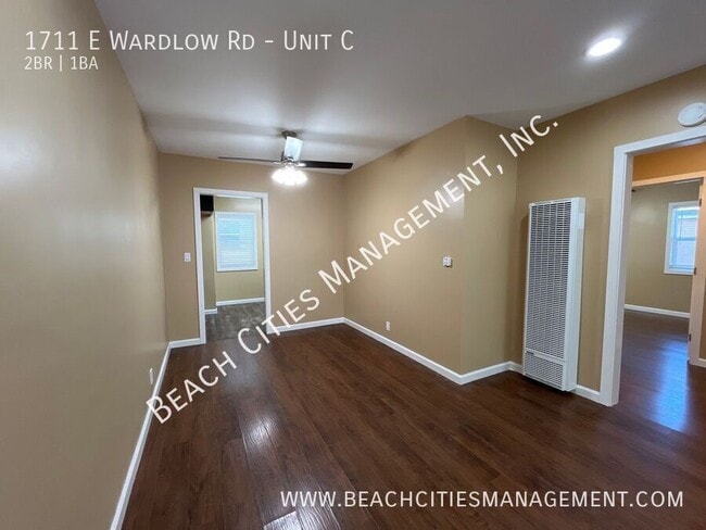 Building Photo - 1711 E Wardlow Rd