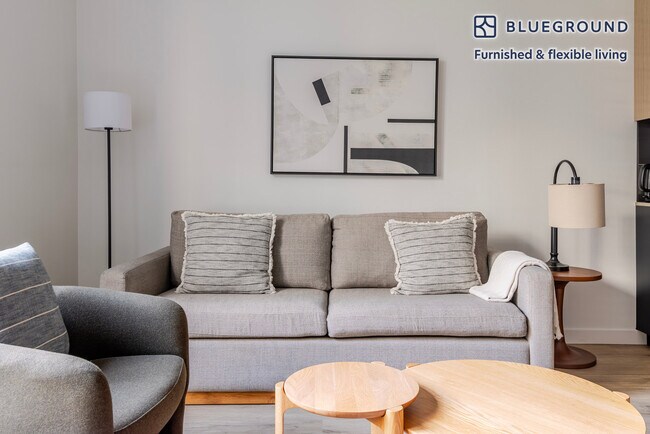 Foto del edificio - 350 Chastain Pl