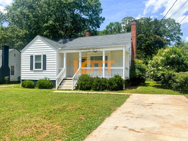 Foto del edificio - 110 Pleasant Ridge Ave
