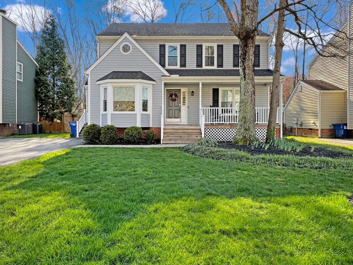Foto principal - Thoughtfully Designed 3 Bed, 2.5 Bath Home...