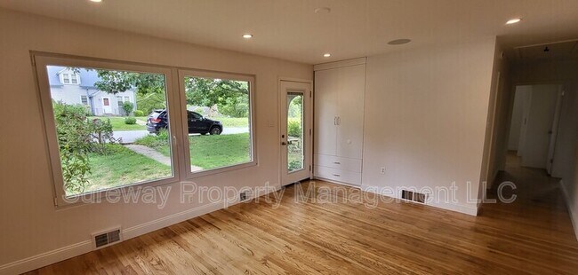Building Photo - 2644 Mill Rd