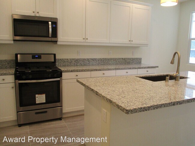 Building Photo - 3 br, 2.5 bath House - 4106 Rio Azul Way