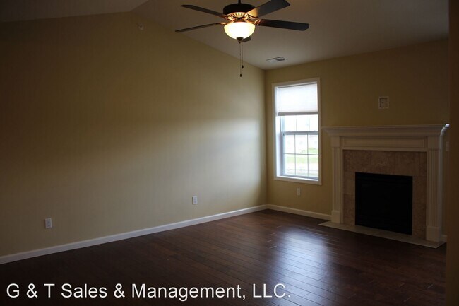 Building Photo - 2 br, 2 bath House - 3048-201 Stillwater L...