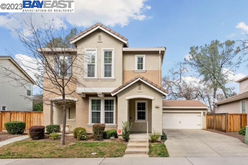 Foto principal - 625 Humbert St