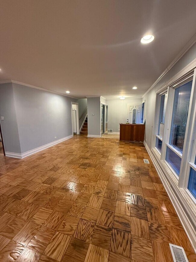 Foto del edificio - 1440 Gentry Rd