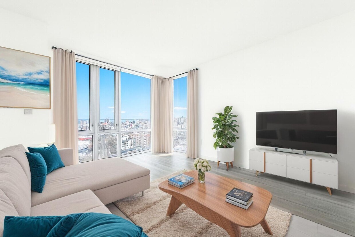 Foto principal - 1524 Sheepshead Bay Rd