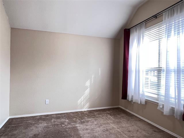 Building Photo - 5812 Hidden Pine Ln