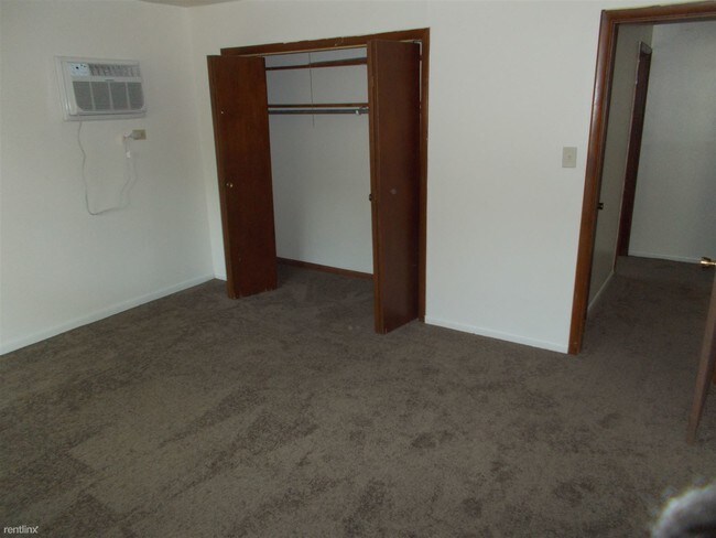 Foto del edificio - 18555 Hickory Ct