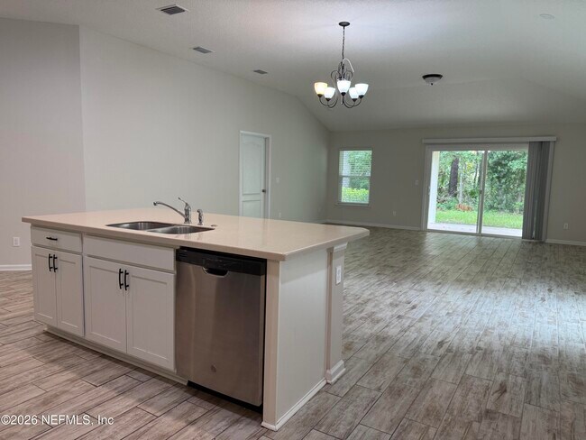 Foto del edificio - 12191 Rouen Cove Dr
