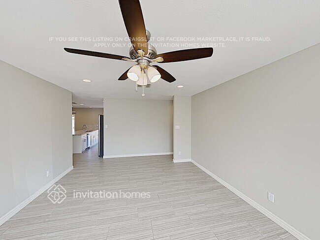 Building Photo - 508 E Pebble Beach Dr