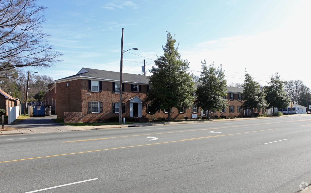 Magnolia Gardens Apartments - Magnolia Apartments