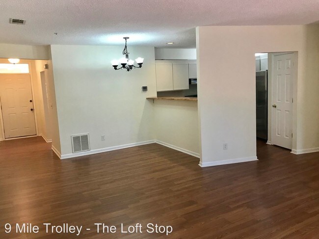 Foto del edificio - 2 br, 2 bath Apartment - 497 Sherman Way