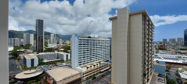 Foto del edificio - 780 Amana St