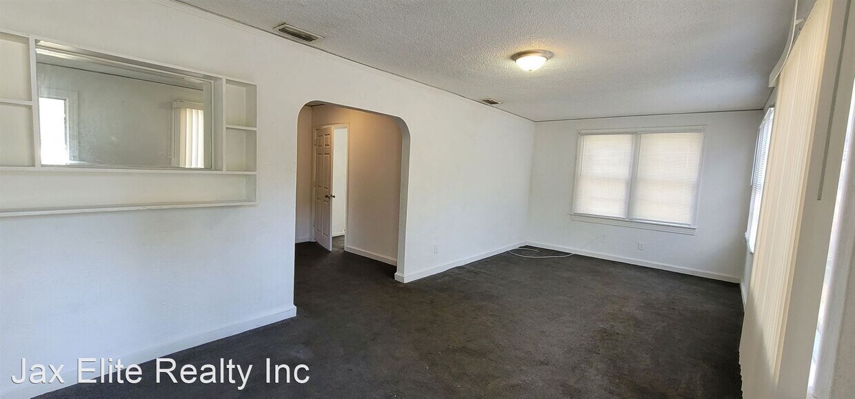 Primary Photo - 3 br, 1 bath House - 60 East 54th Street