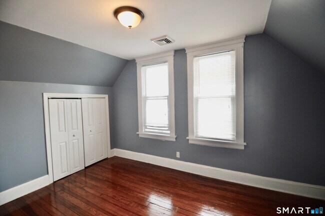 Foto del edificio - 32 Boston Terrace