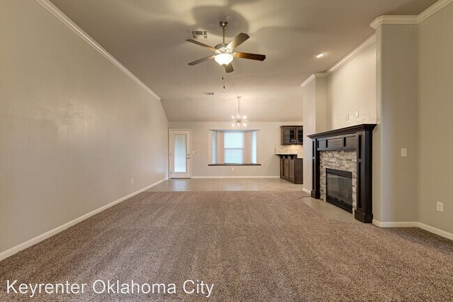 Building Photo - 3 br, 2 bath House - 1104 Chestnut Creek Dr