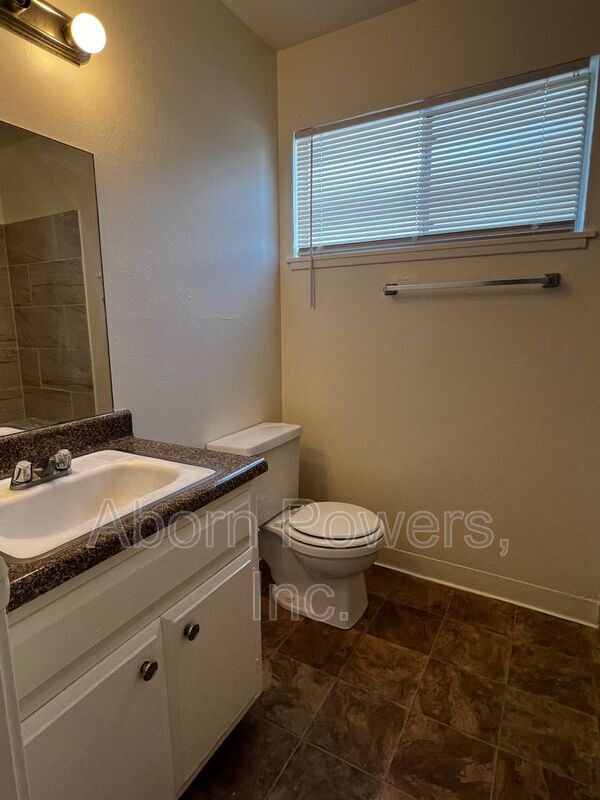 Foto del edificio - 1235 Williams Way