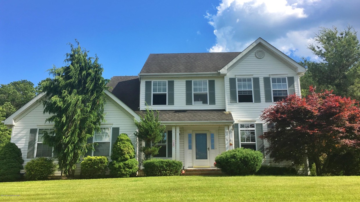 Primary Photo - 16 Timmons Hill Dr