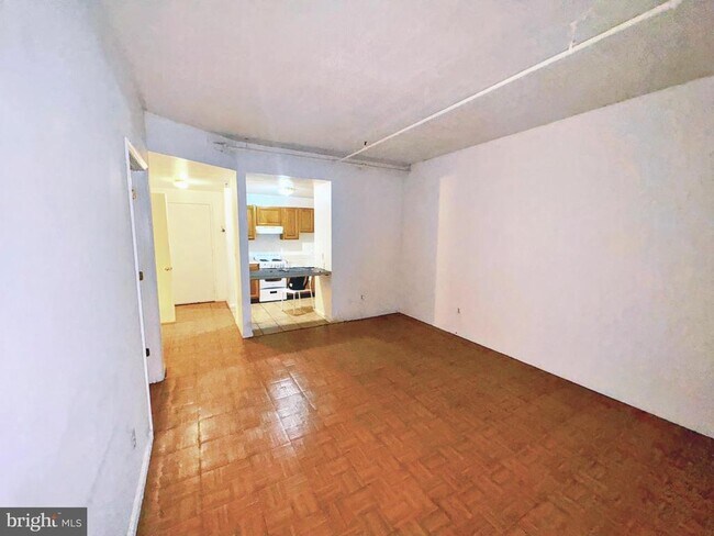 Foto del edificio - 1324 Locust St