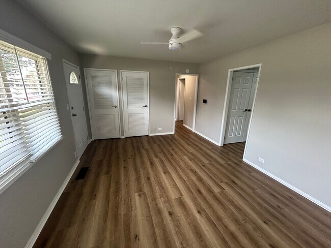 Foto del edificio - Charming 3-Bedroom Home in a Convenient Quincy Location!