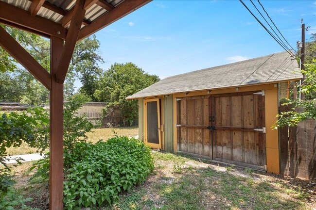 Building Photo - WOODLAWN TERRACE