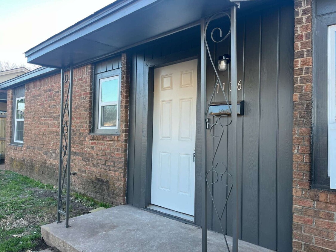 Photo - Charming 2-Bed in Oklahoma City at 1136 SE 21st St!