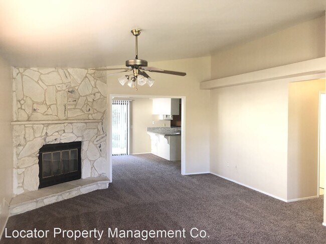 Building Photo - 3 br, 2 bath House - 10613 Camino El Canon