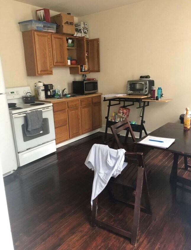 Foto principal - 1733 W Montgomery Ave