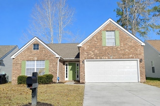 Building Photo - 21 Hawthorne Ct