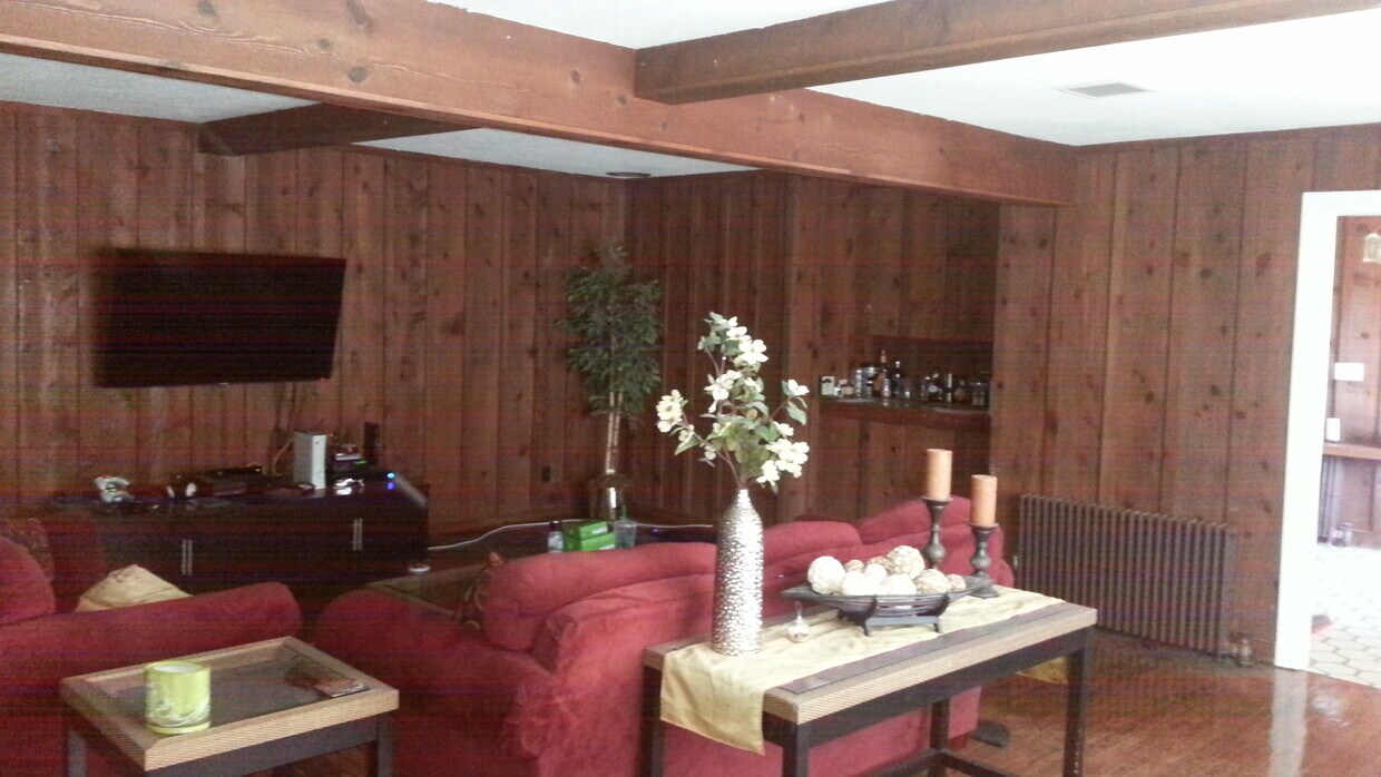 Foto principal - 169 Amherst St