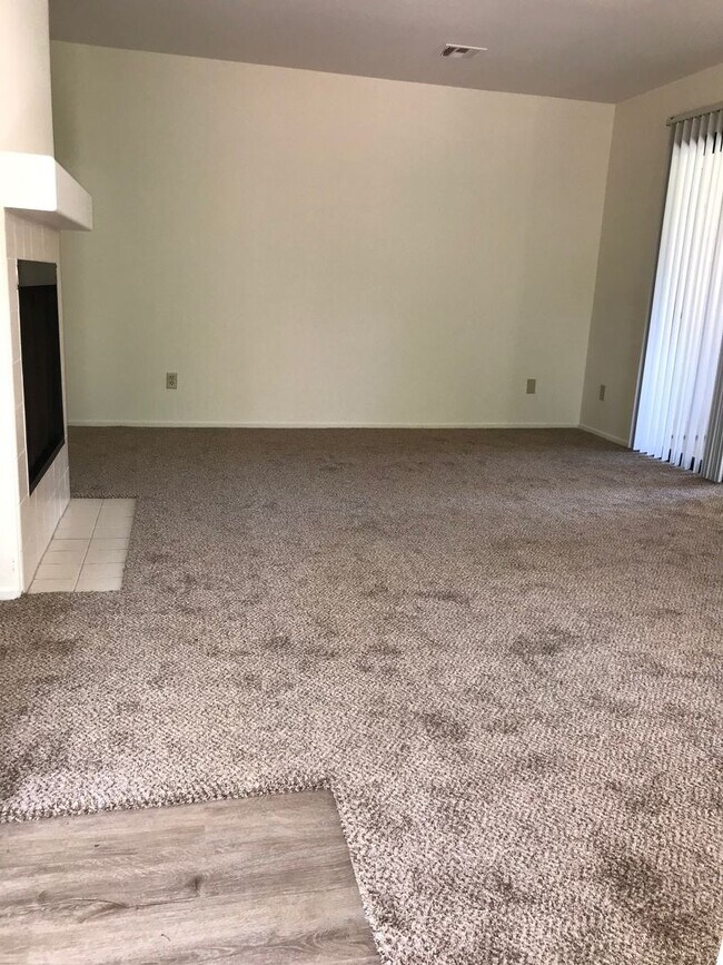 Foto del edificio - Cute and Cozy 2Br/2Ba Dual Master Condo in Terra Vista II